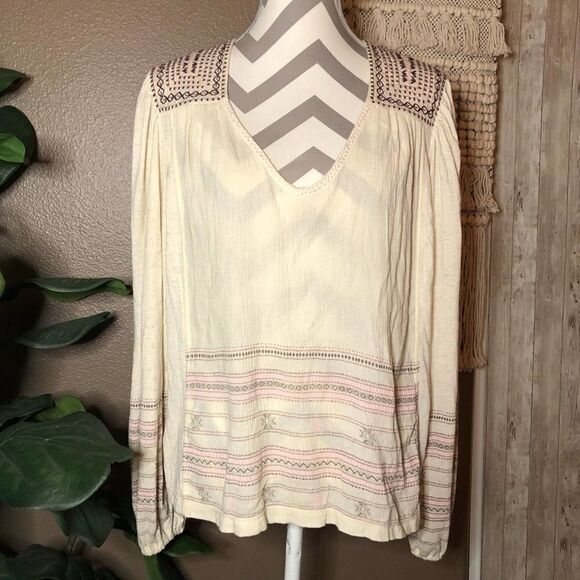 Lucky Brand Beige V-Neck Embroidered Peasant Top - Picture 1 of 8
